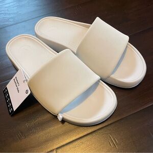 Lululemon Athletica Restfeel Slide Sandals